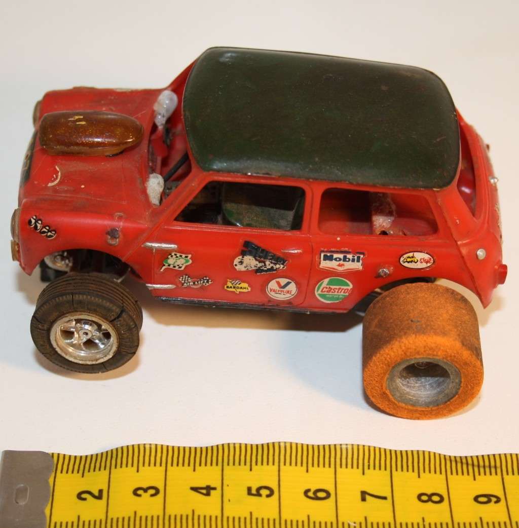 Vintage Scalextric cars (various)  4 cars