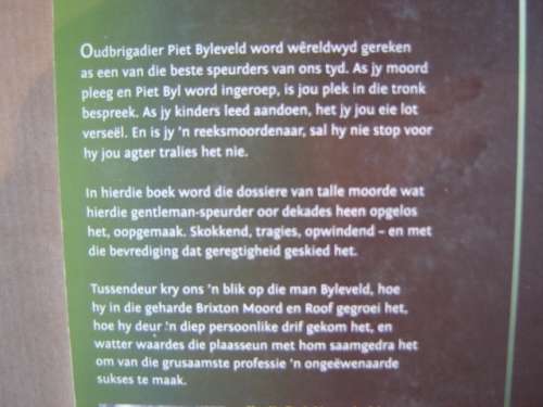 Byleveld Dossier van n baasspeurder Hanlie Retief