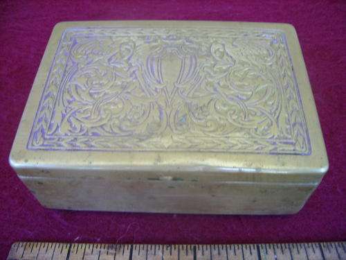 A STATE EXPRESS-DECORATED-BRASS-CIGARETTE BOX-CRAZY WEDNESDAY AUCTION-R1.00 START.