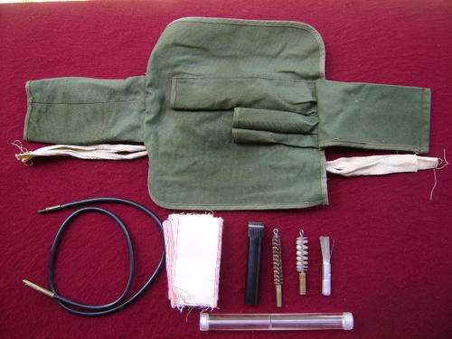 A R1-RIFLE-CLEANING KIT-(COMPLETE)-Crazy Wednesday Auction-R1.00 START.