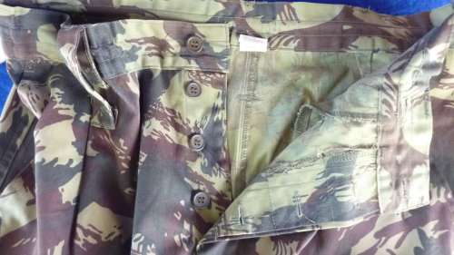 8) PORTUGEUSE / CUBAN -LIZARD PATTERN-CAMO TROUSER-FADM-FAUMIL-SIZE 3 ( MADE IN MOSAMBIQUE)-LOW STAR
