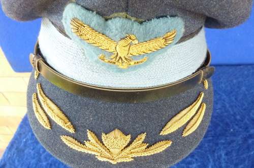 1)SAAF-SENIOR OFFICERS PEAK CAP-1960S-COLONEL OR BRIGADIER-GOOD CONDITION-AS NEW-LOW START!