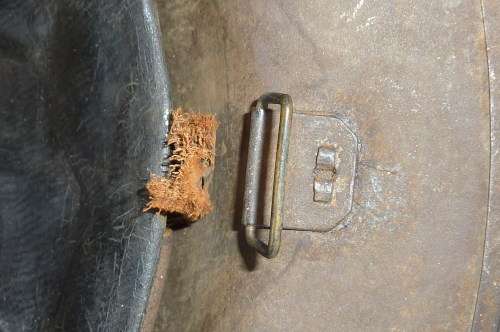 WW1-BRITISH BRODIE HELMET WITH LIP-LEATHER CHIN STRAP DAMAGE-BUT OTHERWISE GOOD CONDITION-LOW START!