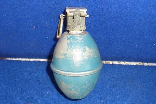 A PRE 1994 SADF-COMPLETE- INERT-M26 PRACTICE GRENADE-LOW START!
