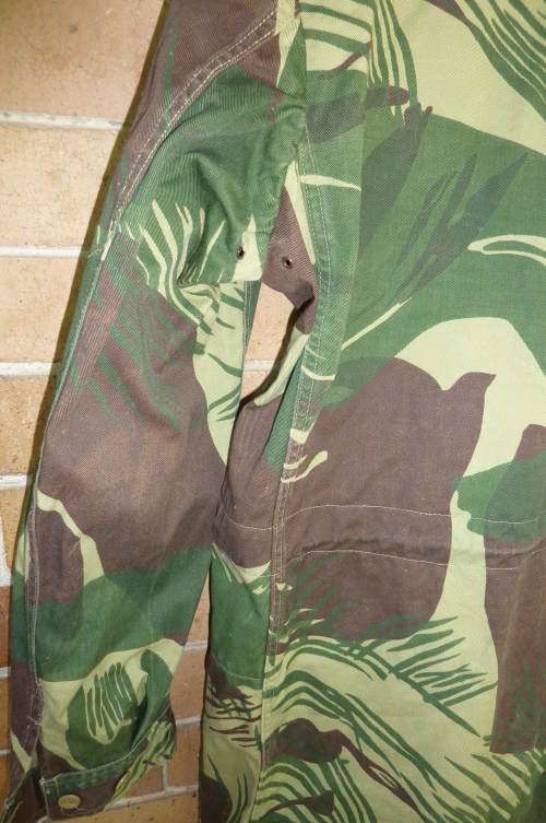 2) AN ORIGINAL RHODESIAN  ARMY (-BRUSHSTROKE)  CAMO BUSH JACKET-GOOD CONDITION- XL OR POSS XXL