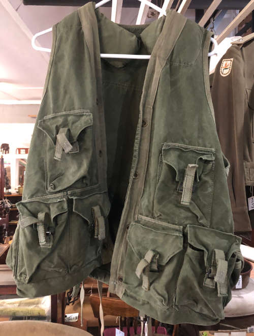 JACKET SLEEVELESS FISHERMAN OR MILITARY WAISTCOAT