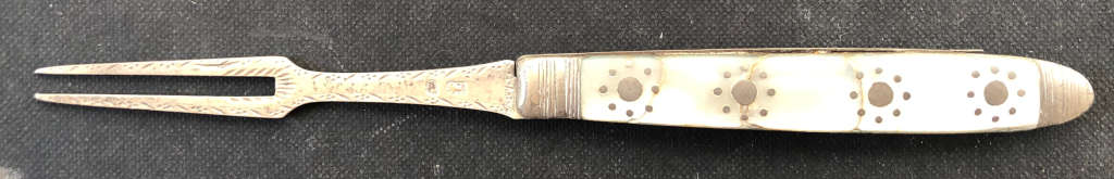 SILVER GEORGE lll FOLDING MOTHER OF PEARL FRUIT KNIFE HALLMARKED CIRCA 1790