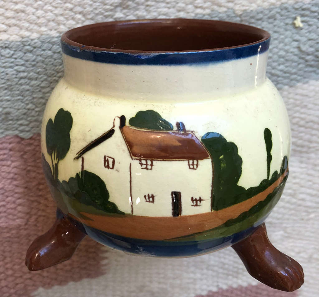 MOTTO WARE THREE LEGGED BOWL