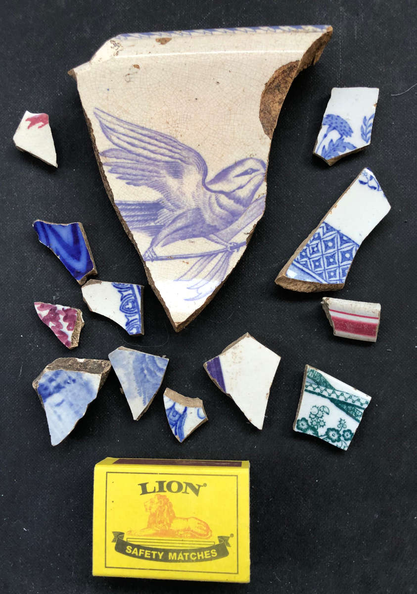 SHIPWRECK SHARDS OF PORCELAIN