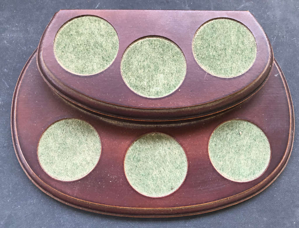 ROYAL DOULTON TINY TOBIES WOODEN DISPLAY STAND