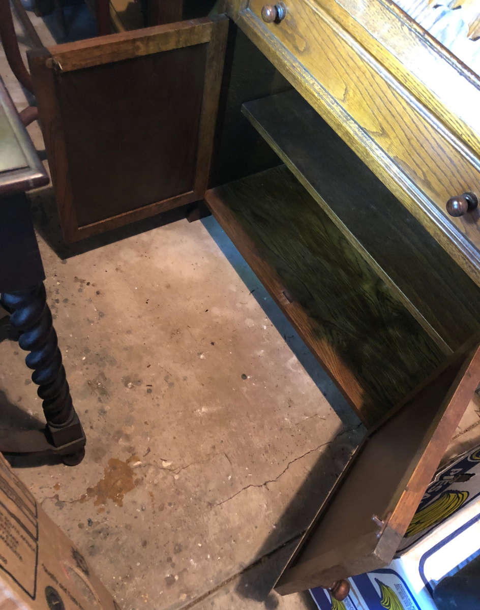 ADAM BEDE OAK WRITING BUREAU