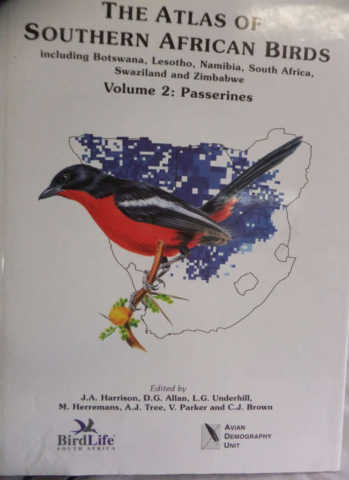 The Atlas of Southern African Birds Volume 1 and 2