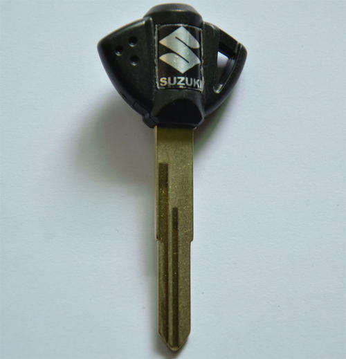 BLANK KEY FOR SUZUKI