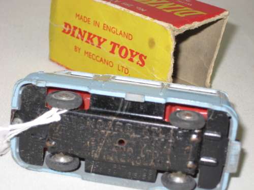 Dinky Standard Atlas Bus Van - No 295