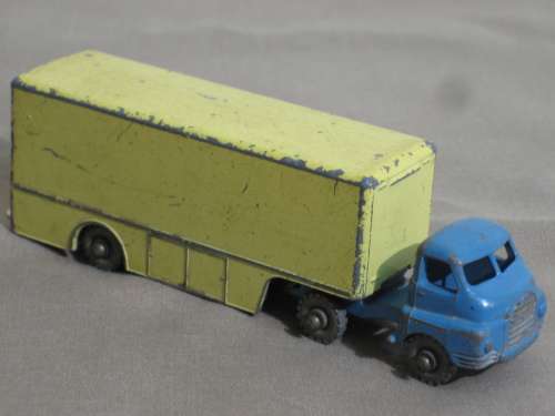 Matchbox Major Packs Bedford Ice Cream Truck - No M2