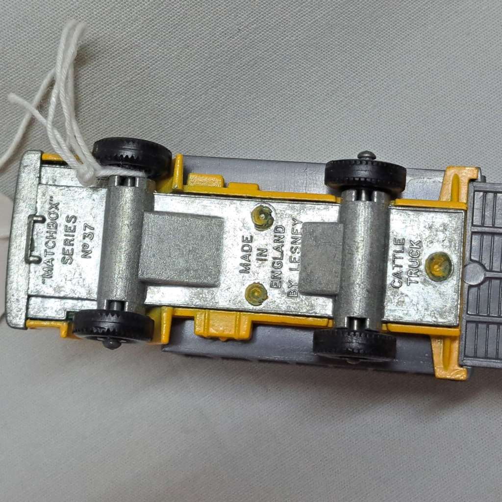 Matchbox Lesney - Dodge Cattle Truck - No 37