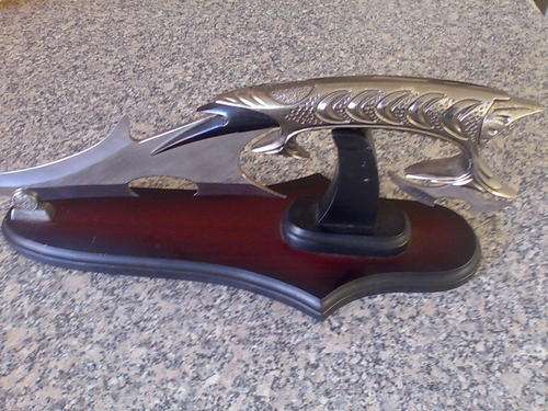 Stunning hand knife