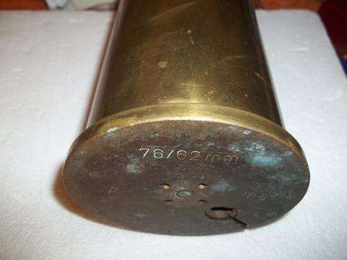 4 kg. of solid brass 76 / 62 mm canon shell (H - 640 mm x D -120 mm)
