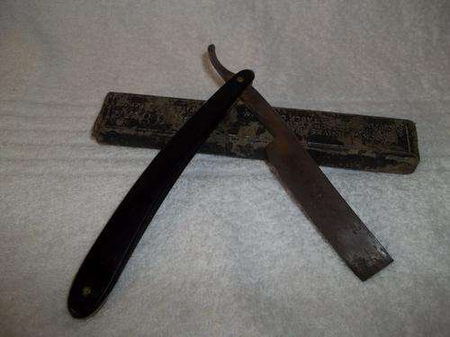 " CUT  THROAT " STRAIGHT  CUT  RAZOR