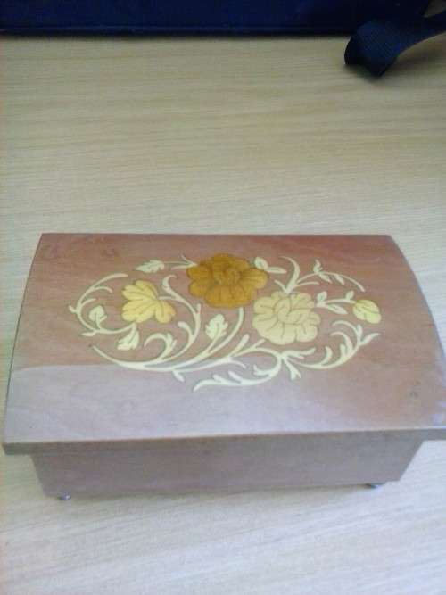 Glazed wooden musical jewelry box
