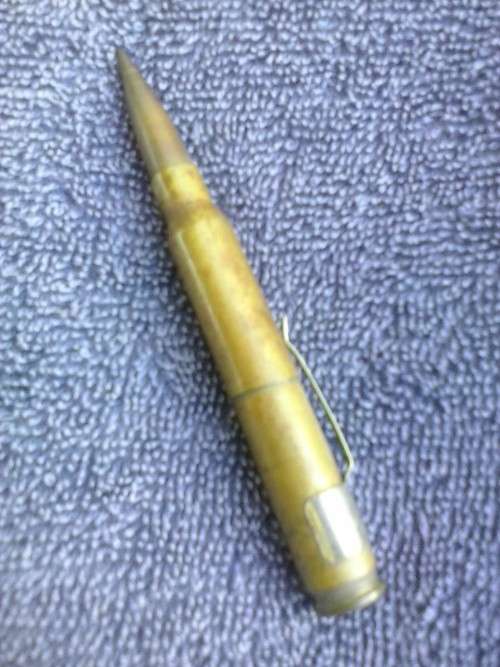 Novelty pen, made out of a bullet casing, 10cm long