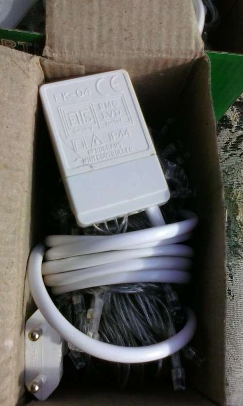 LED fairy lights, electric, 100 lights, multicolour, various settings for flashing, etc. New in box