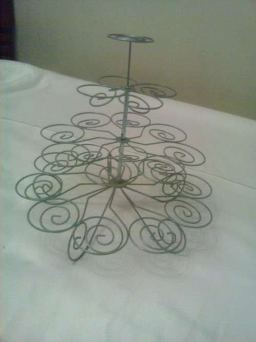 Cupcake stand made from wire. 27cm high, like new condition.