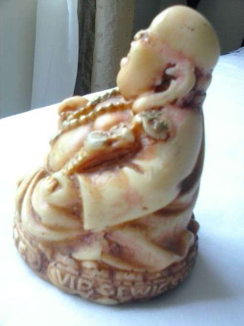 Buddha figurine - large, made from resin, 10.5cm high