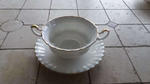 ROYAL ALBERT