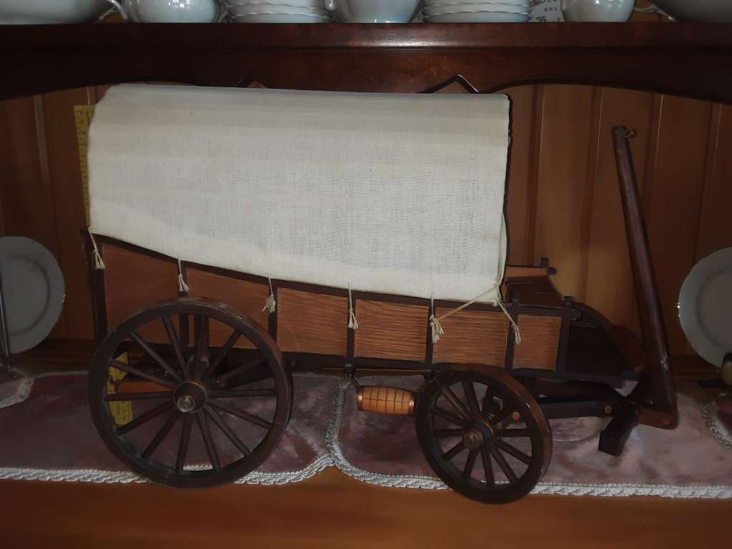 OX WAGON SCALE MODEL