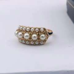 *14CT YELLOW GOLD PEARL CLUSTER RING* R1 BIDS!