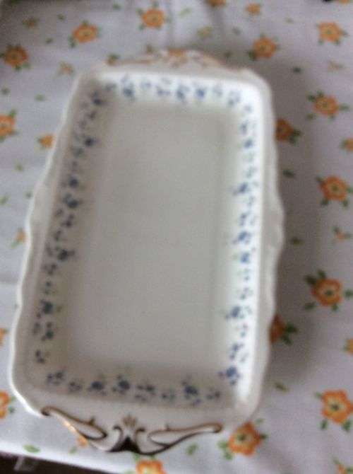 ROYAL ALBERT MEMORY LANE SANDWICH PLATE