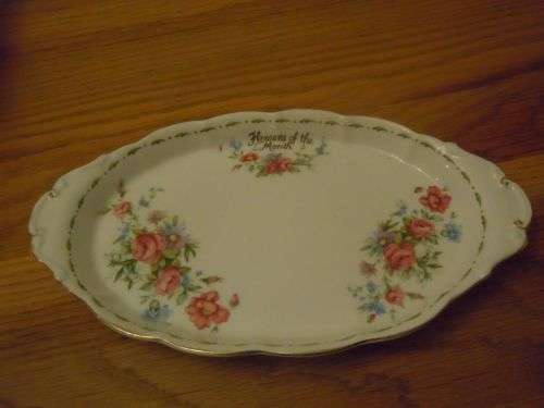 ROYAL ALBERT FLOWERS OF THE MONTH OVAL TRAY
