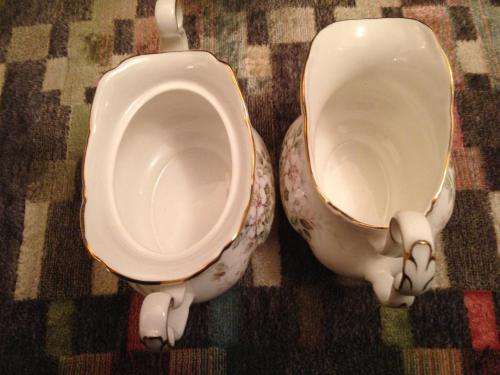 ROYAL ALBERT HAYWORTH SUCREIR AND MILK JUG