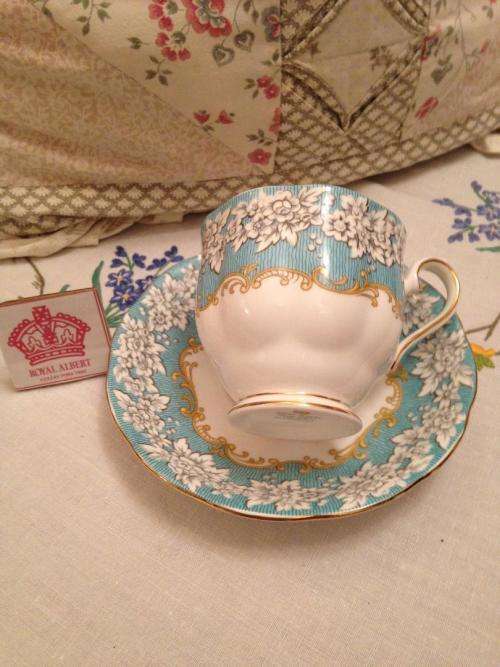 ROYAL ALBERT ENCHANTMENT BREAKFAST DUO