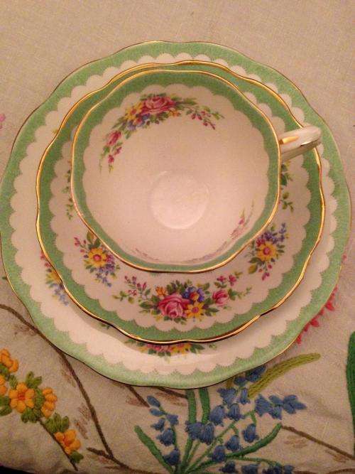 ROYAL ALBERT PRUDENCE TRIO