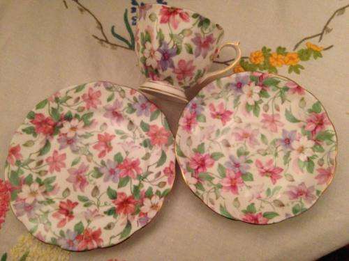 ROYAL ALBERT SUMMERGLORY CHINTZ TRIO