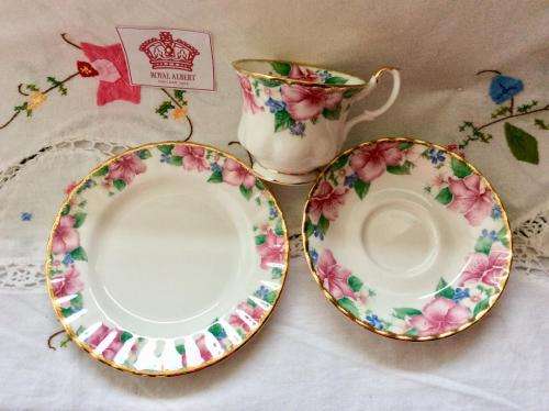 ROYAL ALBERT LYDIA TRIO