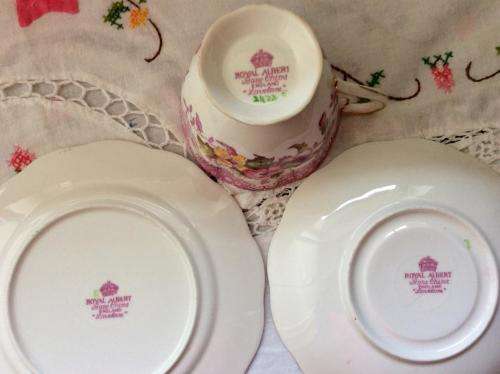 ROYAL ALBERT PINK LOVELACE TRIO--VERY RARE