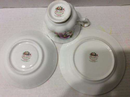 ROYAL ALBERT FLOWERS OF THE MONTH OCTOBER