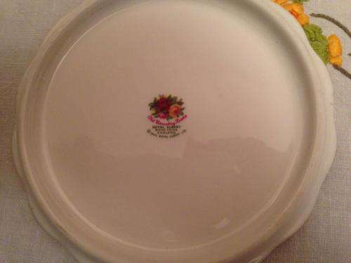 ROYAL ALBERT TEAPOT TRIVET