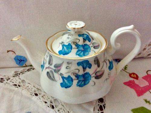 ROYAL A,BERT MORNING GLORY TEA FOR TWO SET
