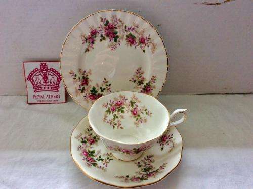 ROYAL ALBERT LAVENDER ROSES TRIO WITH AVON SHAPED CUP