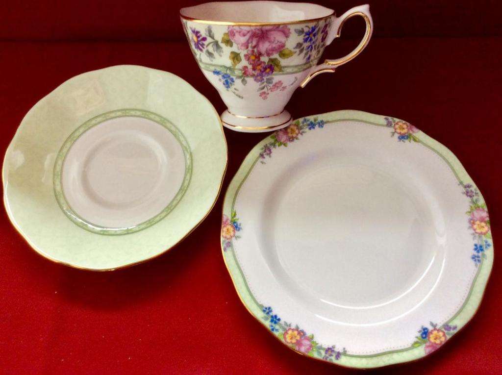 ROYAL ALBERT HARTINGTON TRIO