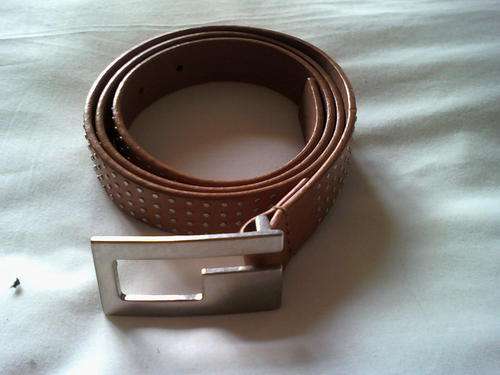 * Authentic Guess Genuine Leather Belt *