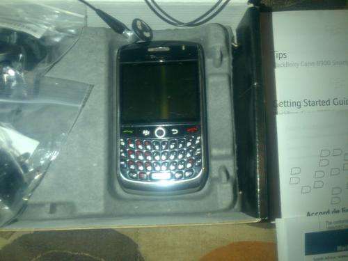Blackberry 8900