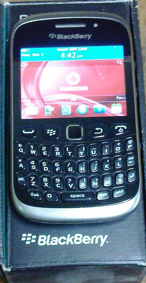 Blackberry 9320