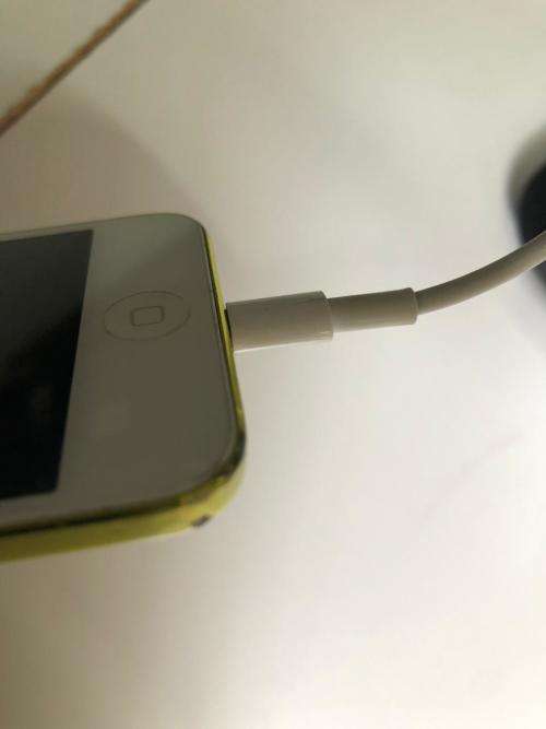 Apple iPod Touch 32Gb Yellow (5th Generation)