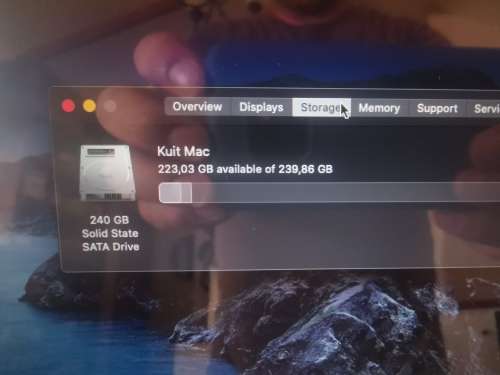 BARGAIN!!! Apple Macbook Pro with Apple Magic Mouse + Samsonite Bag