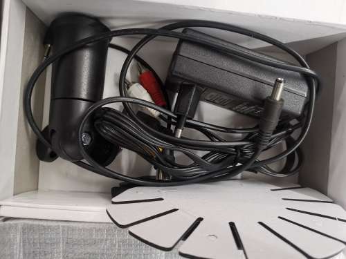 Super 7" Digital LCD Mini TV Wide Angle